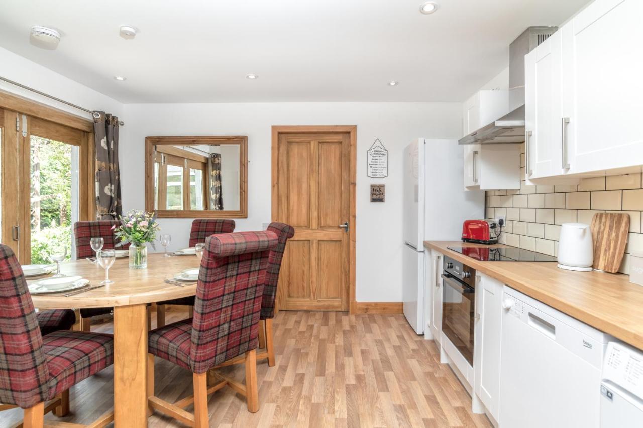 Dormie Cottage, Lovely Bright And Spacious Bungalow With Wood Fire Ballater Luaran gambar
