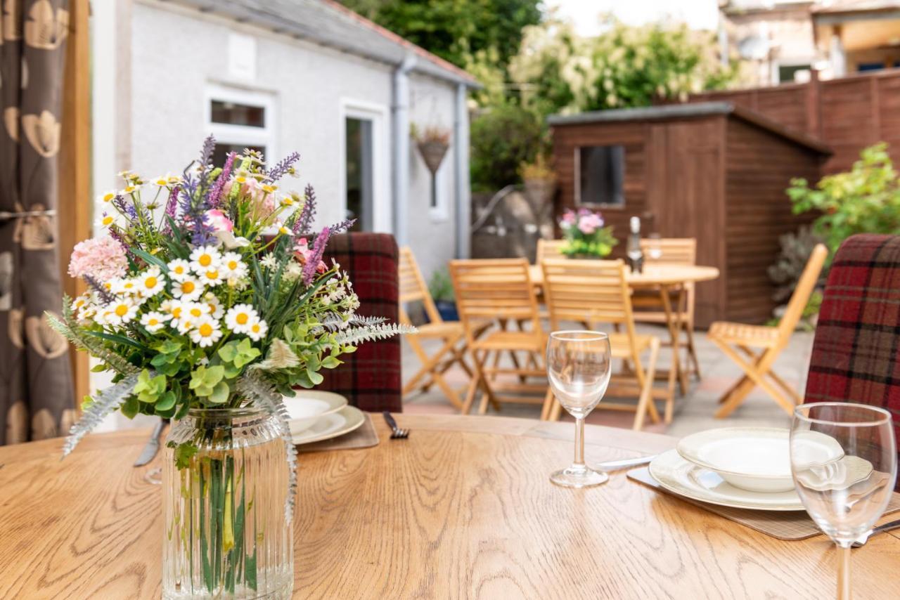 Dormie Cottage, Lovely Bright And Spacious Bungalow With Wood Fire Ballater Luaran gambar